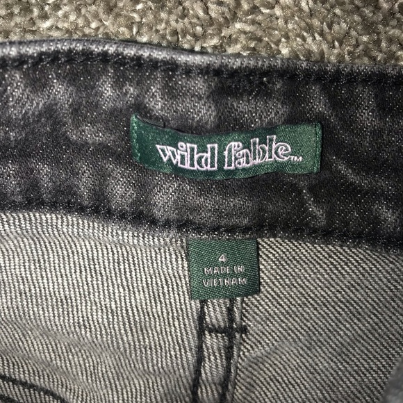 Jeans :) - Picture 2 of 3